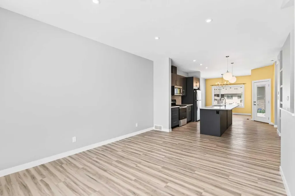 36 Evergreen Way Red Deer AB T4P 3E5