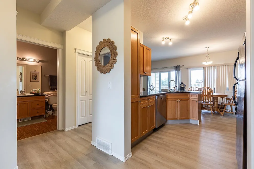 328 Northlands Pointe NE Medicine Hat AB T1C0C1