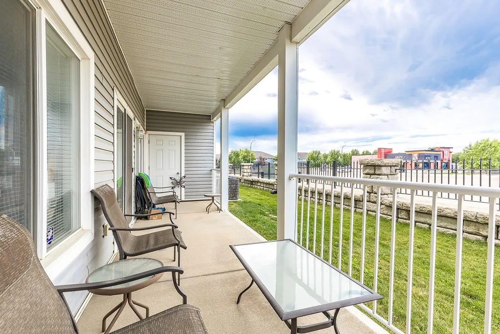 328 Northlands Pointe NE Medicine Hat AB T1C0C1