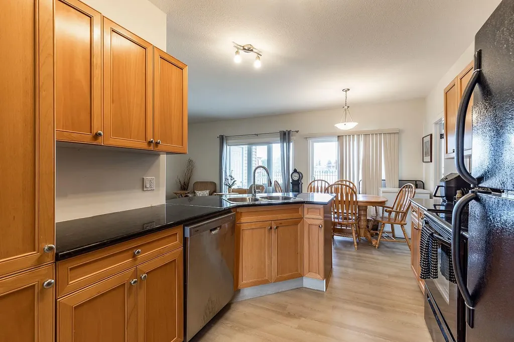 328 Northlands Pointe NE Medicine Hat AB T1C0C1