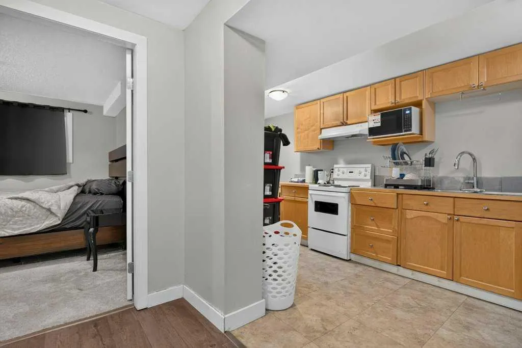 20 Mckinley Road SE Calgary AB T2Z1T6