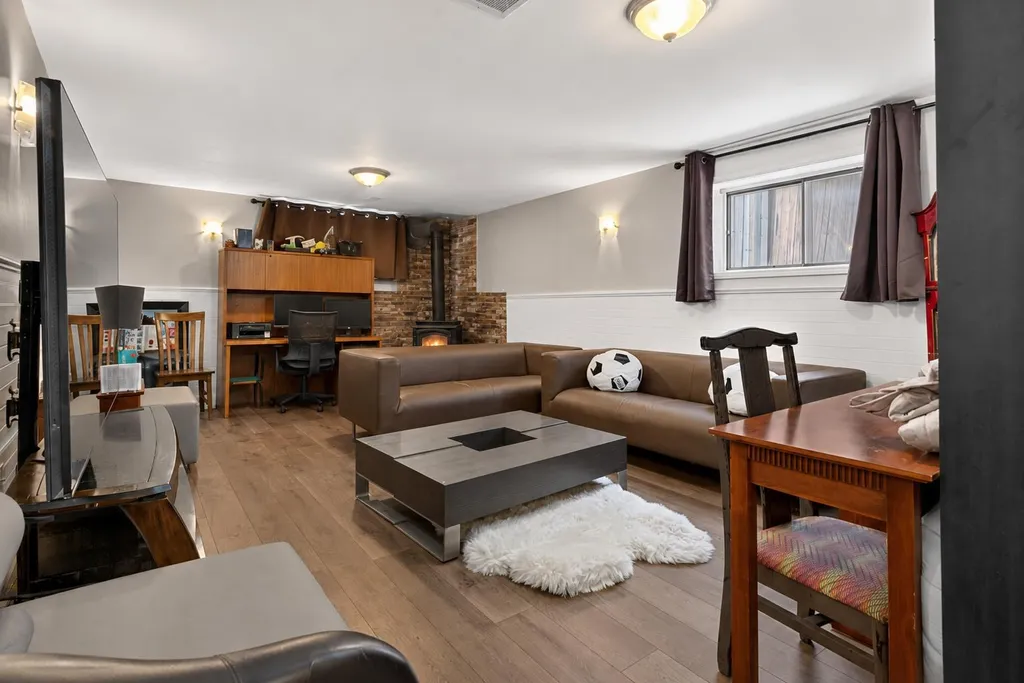 20 Mckinley Road SE Calgary AB T2Z1T6