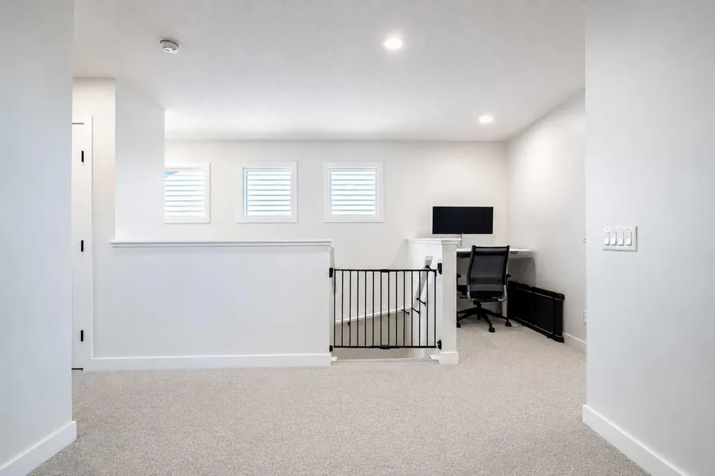267 Belmont Heath SW Calgary AB T2X 4N3