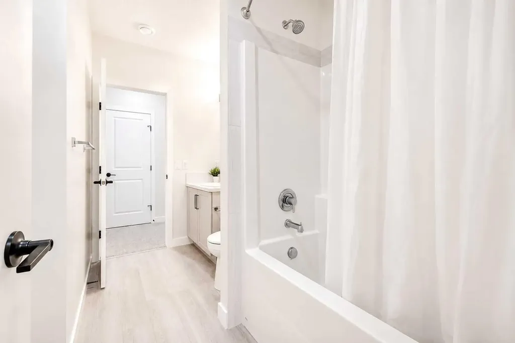 267 Belmont Heath SW Calgary AB T2X 4N3