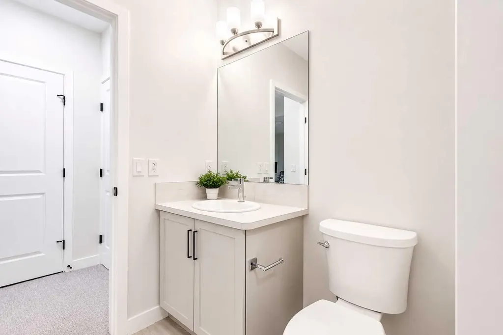 267 Belmont Heath SW Calgary AB T2X 4N3