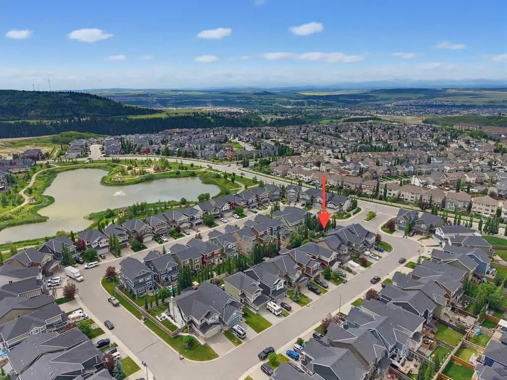 145 Sunset Manor Cochrane AB T4C 0N2