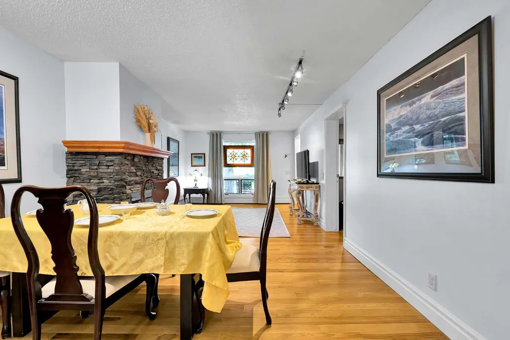1515 23 Avenue SW Calgary AB T2T0T8