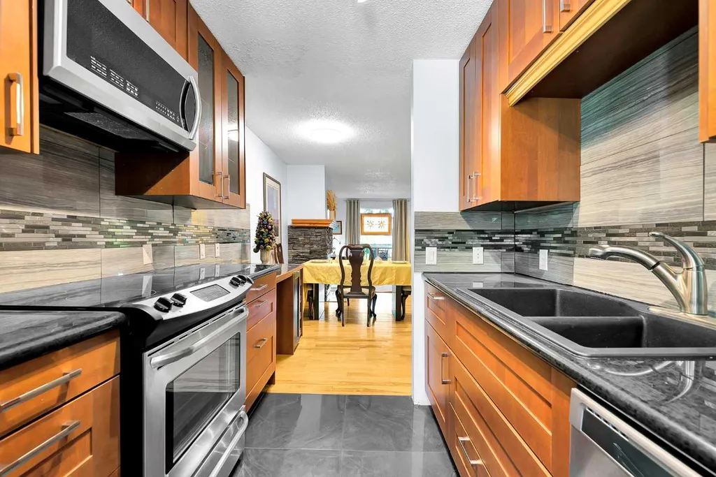 1515 23 Avenue SW Calgary AB T2T0T8