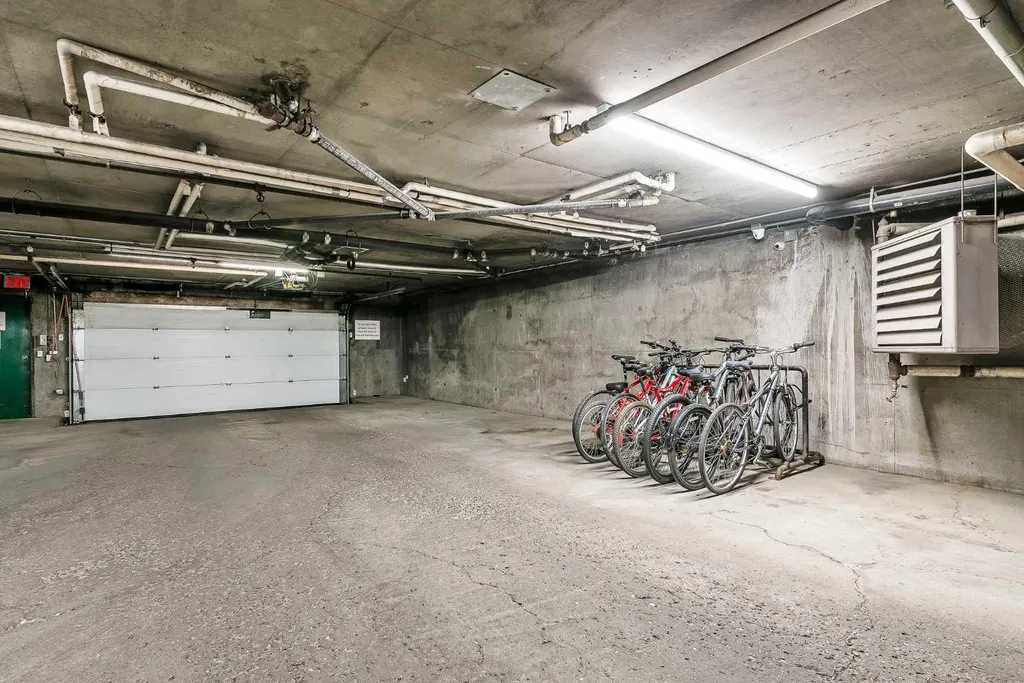 1515 23 Avenue SW Calgary AB T2T0T8