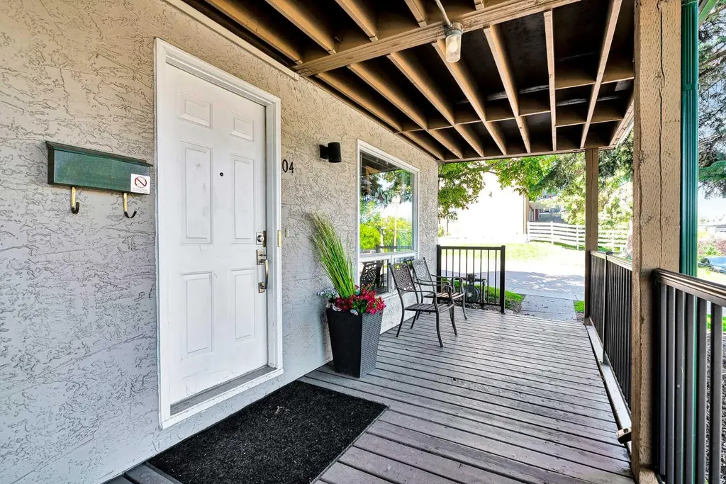 1515 23 Avenue SW Calgary AB T2T0T8