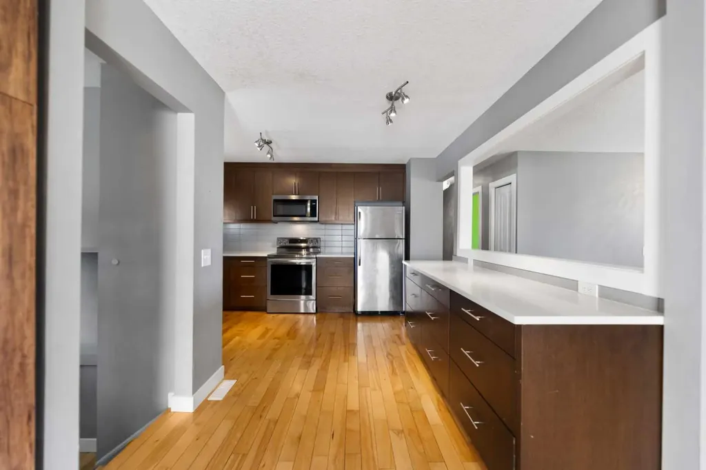136 Maitland Drive NE Calgary AB T2A 5A5