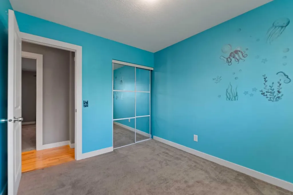 136 Maitland Drive NE Calgary AB T2A 5A5