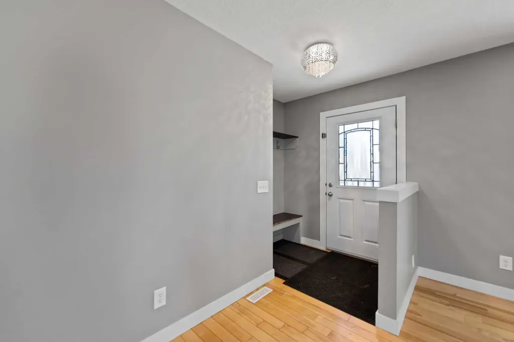 136 Maitland Drive NE Calgary AB T2A 5A5