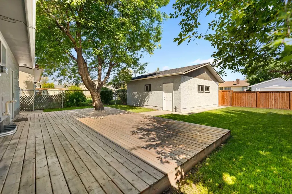 136 Maitland Drive NE Calgary AB T2A 5A5