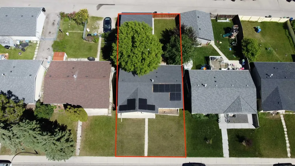 136 Maitland Drive NE Calgary AB T2A 5A5