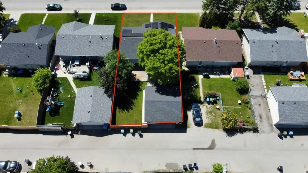 136 Maitland Drive NE Calgary AB T2A 5A5