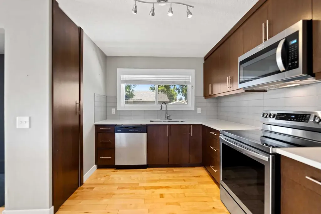 136 Maitland Drive NE Calgary AB T2A 5A5