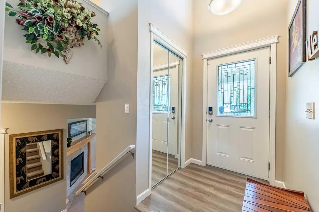 71 Copperfield Rise SE Calgary AB t2z 4v1