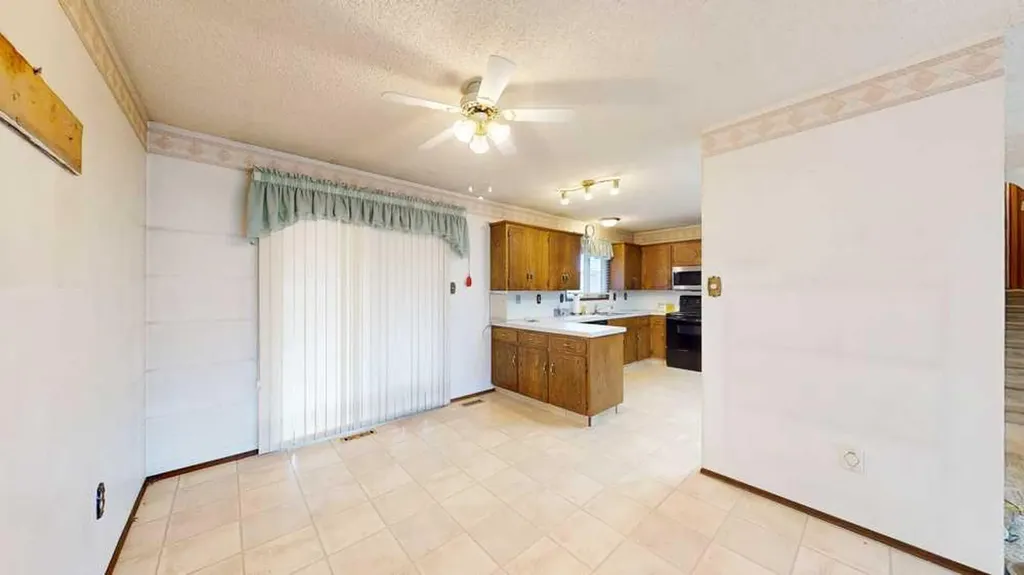 89 East Glen Drive SE Medicine Hat AB T1B 2Z7