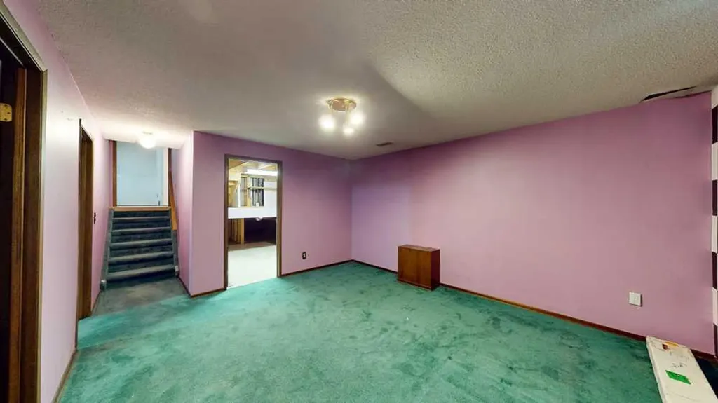 89 East Glen Drive SE Medicine Hat AB T1B 2Z7