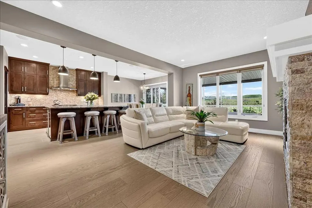 146 Valley Pointe Way NW Calgary AB T3B 6B3