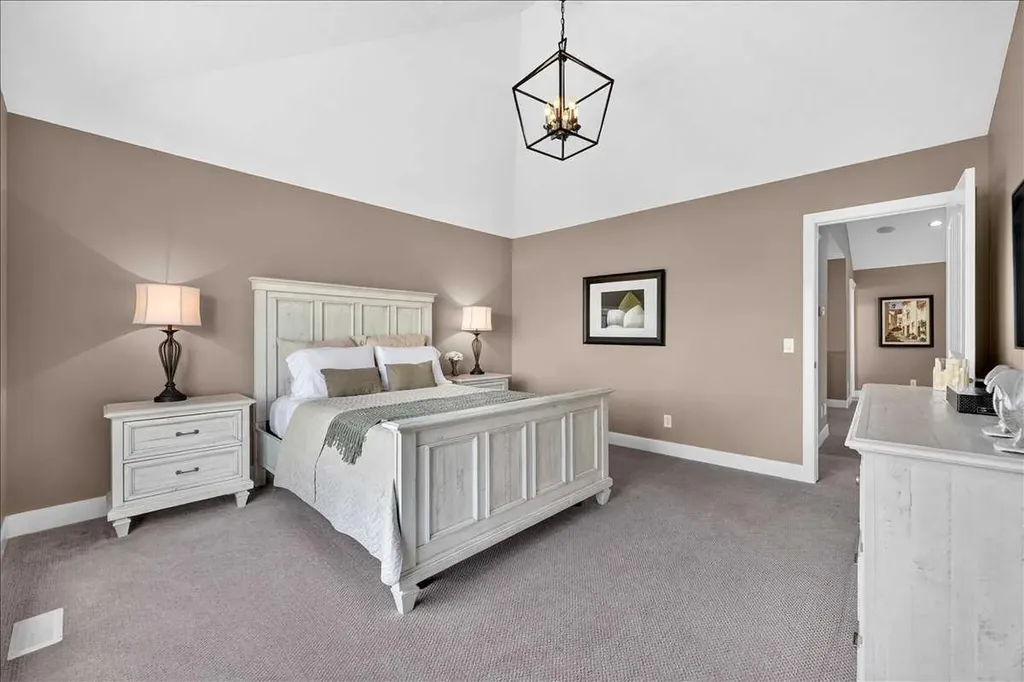 146 Valley Pointe Way NW Calgary AB T3B 6B3