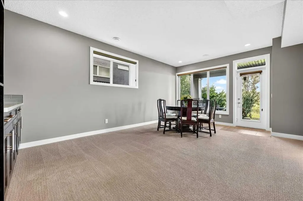 146 Valley Pointe Way NW Calgary AB T3B 6B3