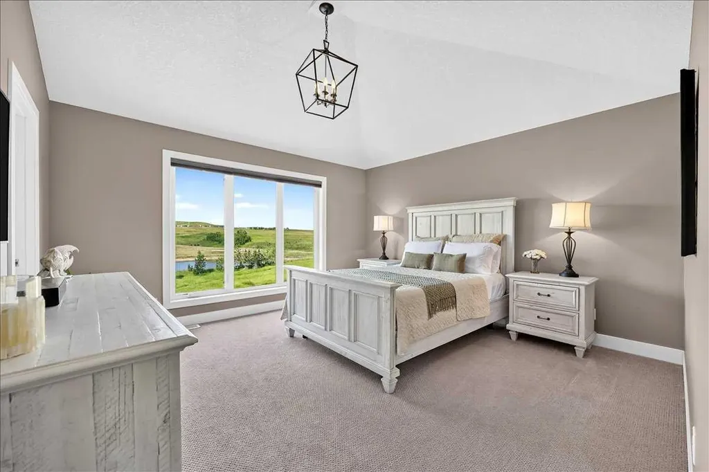 146 Valley Pointe Way NW Calgary AB T3B 6B3