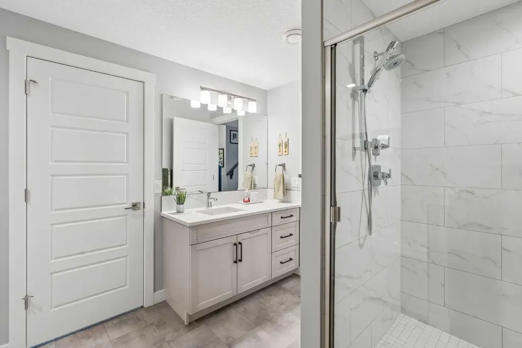 7 Bishop Circle Carstairs AB T0M 0N0