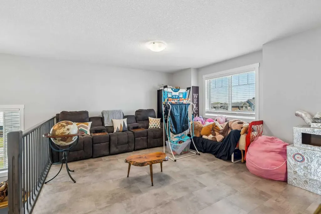 7 Bishop Circle Carstairs AB T0M 0N0