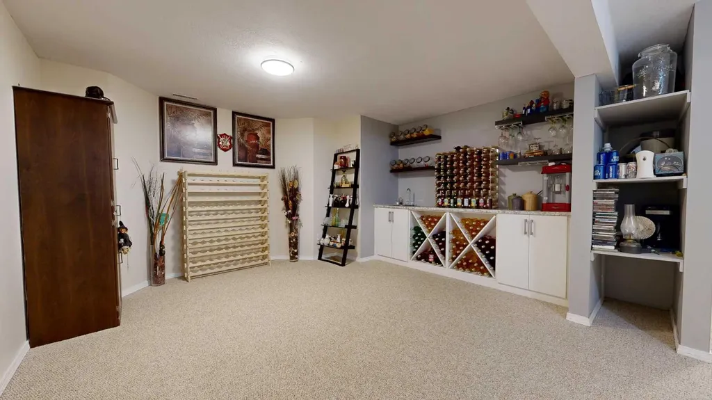 9126 117 Avenue Grande Prairie AB T8X 1J2