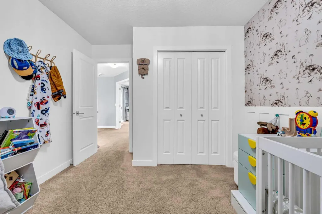 284 Rainbow Falls Way Chestermere AB T1X 0T1