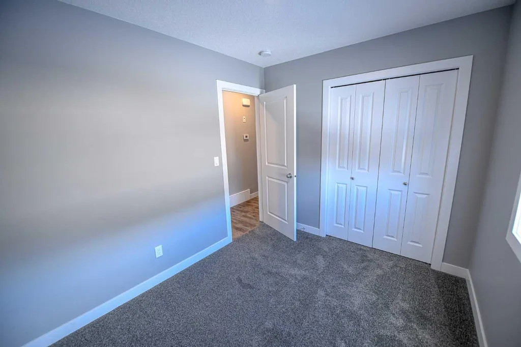 9519 113 Avenue Clairmont AB T8X0T2