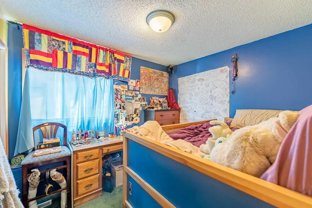 23 Templegreen Road NE Calgary AB T1Y 4Y9