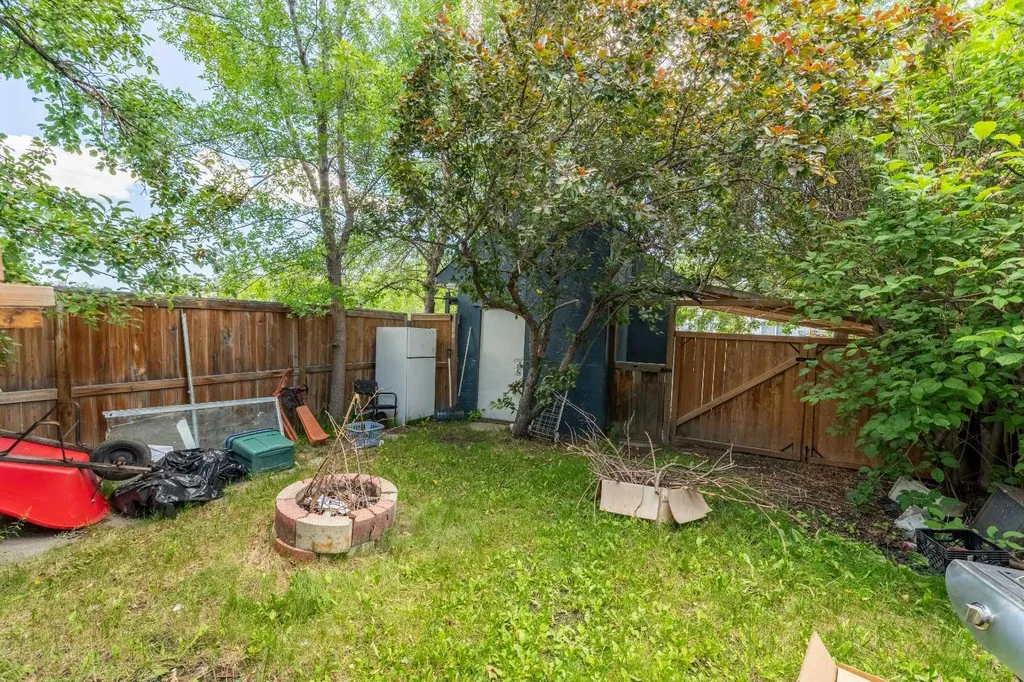 23 Templegreen Road NE Calgary AB T1Y 4Y9