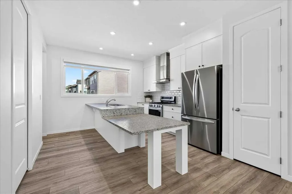 128 Setonstone Manor SE Calgary AB T3M 2X3