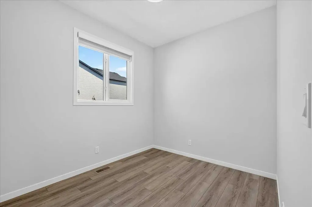 128 Setonstone Manor SE Calgary AB T3M 2X3