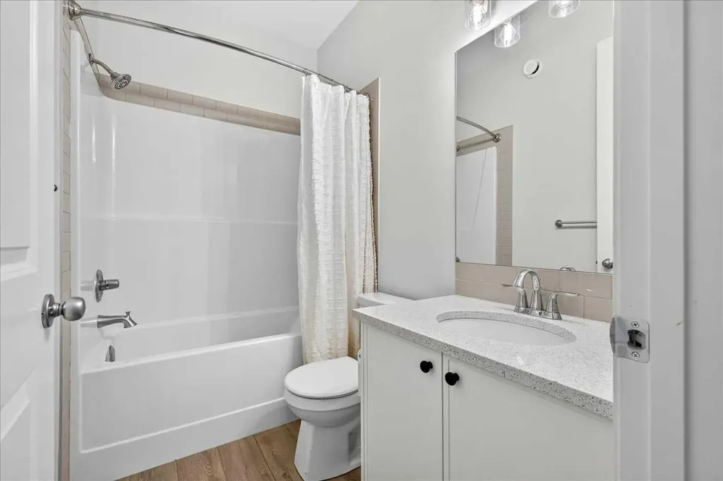 128 Setonstone Manor SE Calgary AB T3M 2X3