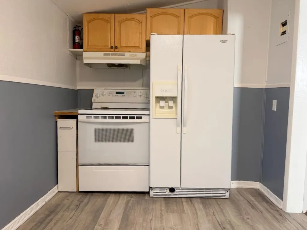 496 4 Street E Drumheller AB T0J0Y4