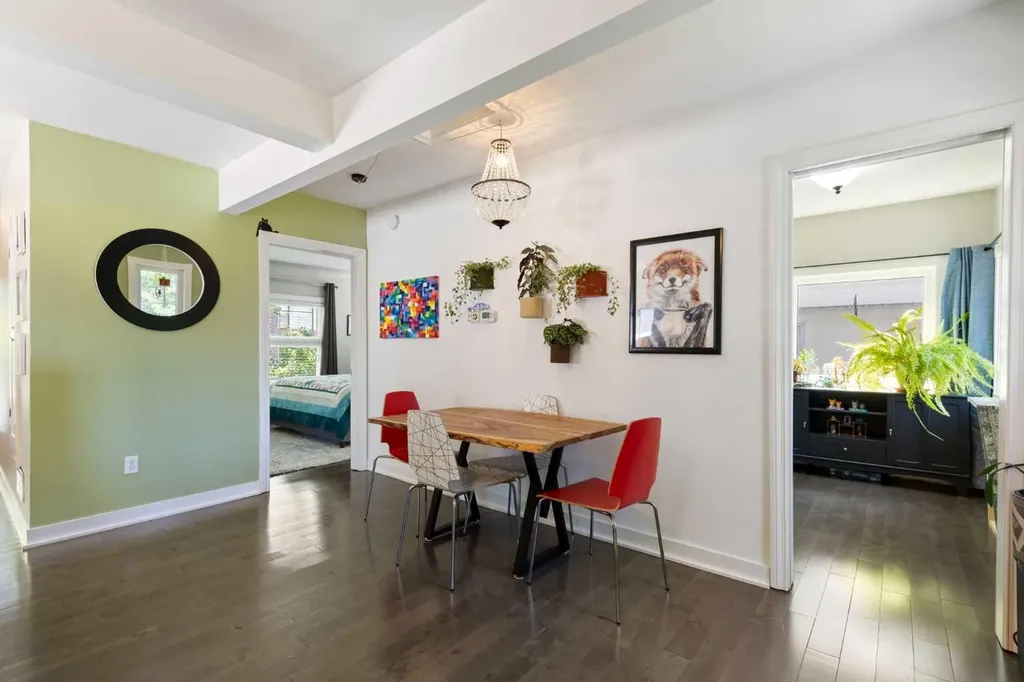 2605 29 Street SW Calgary AB T3E 2K6