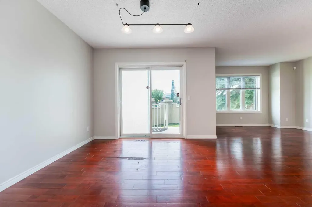 388 Sandarac Drive NW Calgary AB T3K 4E3