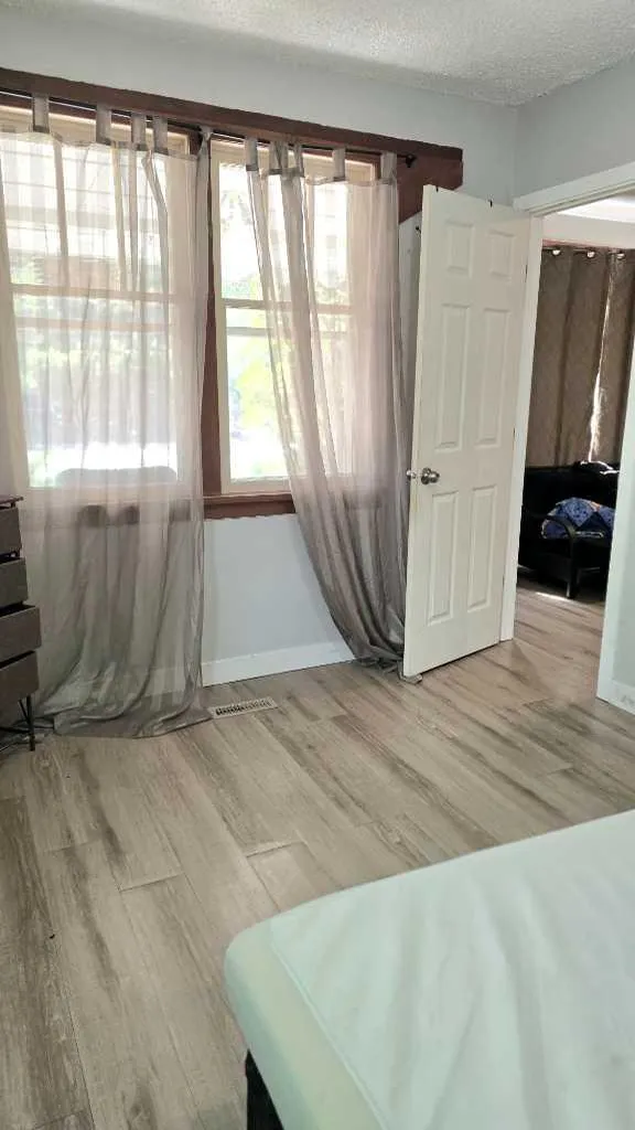 1815 1 Avenue N Lethbridge AB T1H 0A6