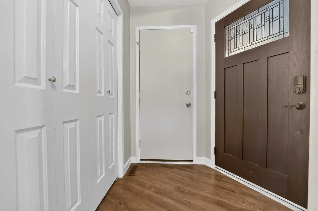 50 Sherwood Crescent W Lethbridge AB T1K 6G3