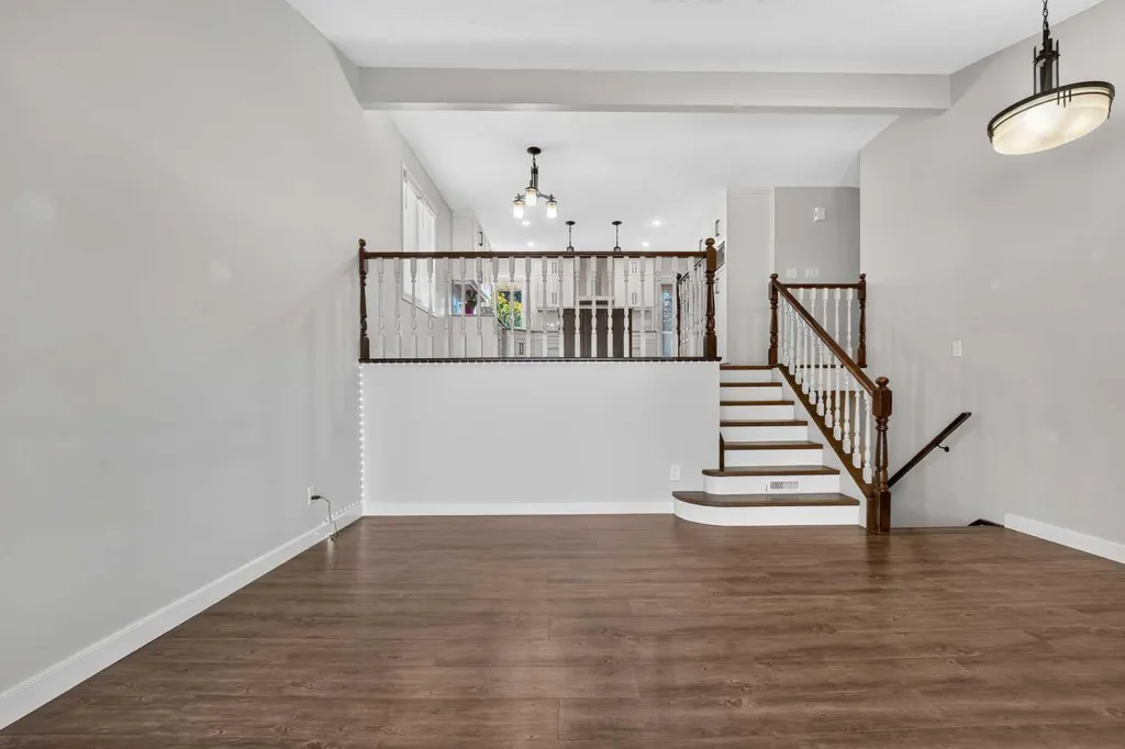 50 Sherwood Crescent W Lethbridge AB T1K 6G3