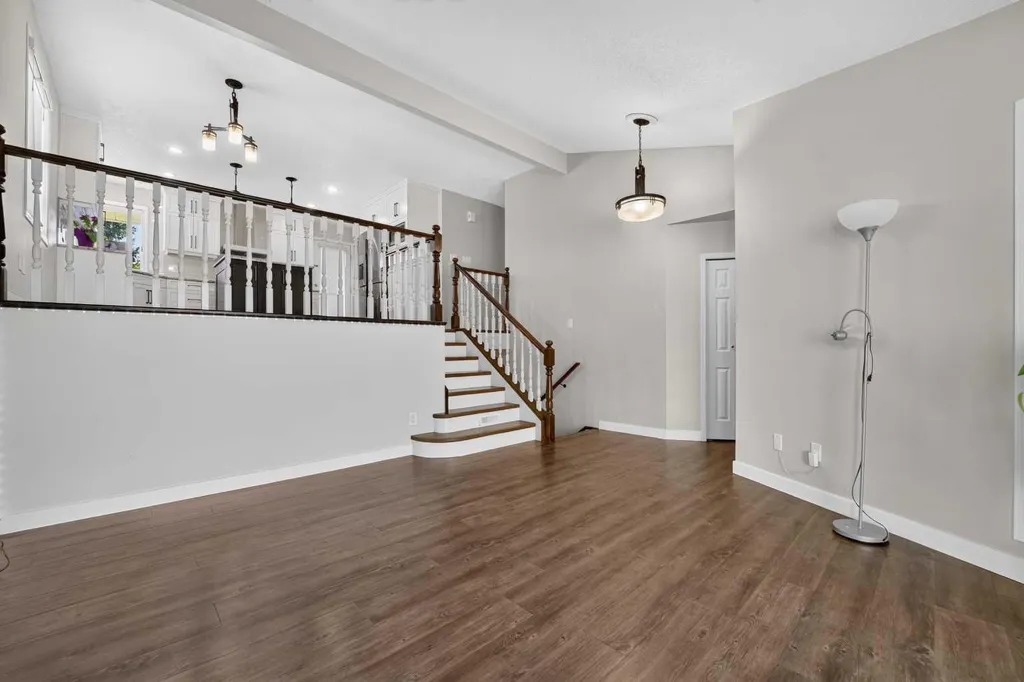 50 Sherwood Crescent W Lethbridge AB T1K 6G3