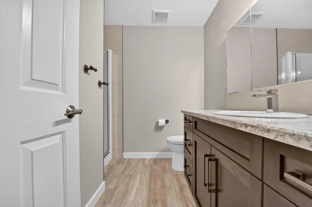 50 Sherwood Crescent W Lethbridge AB T1K 6G3