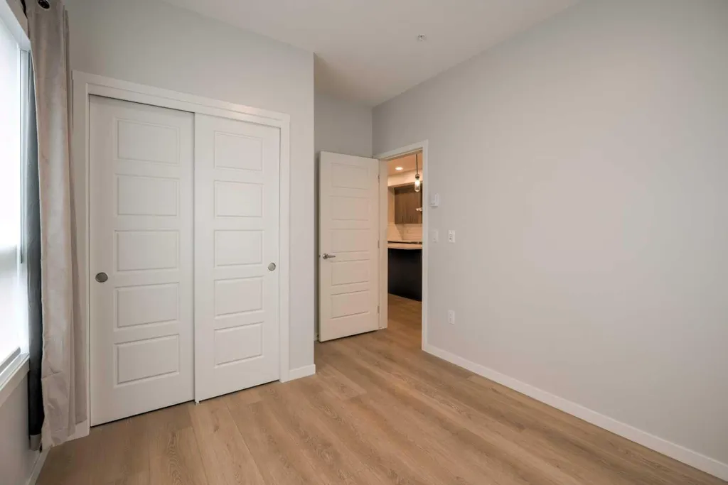 20295 Seton Way SE Calgary AB T3M 3X3