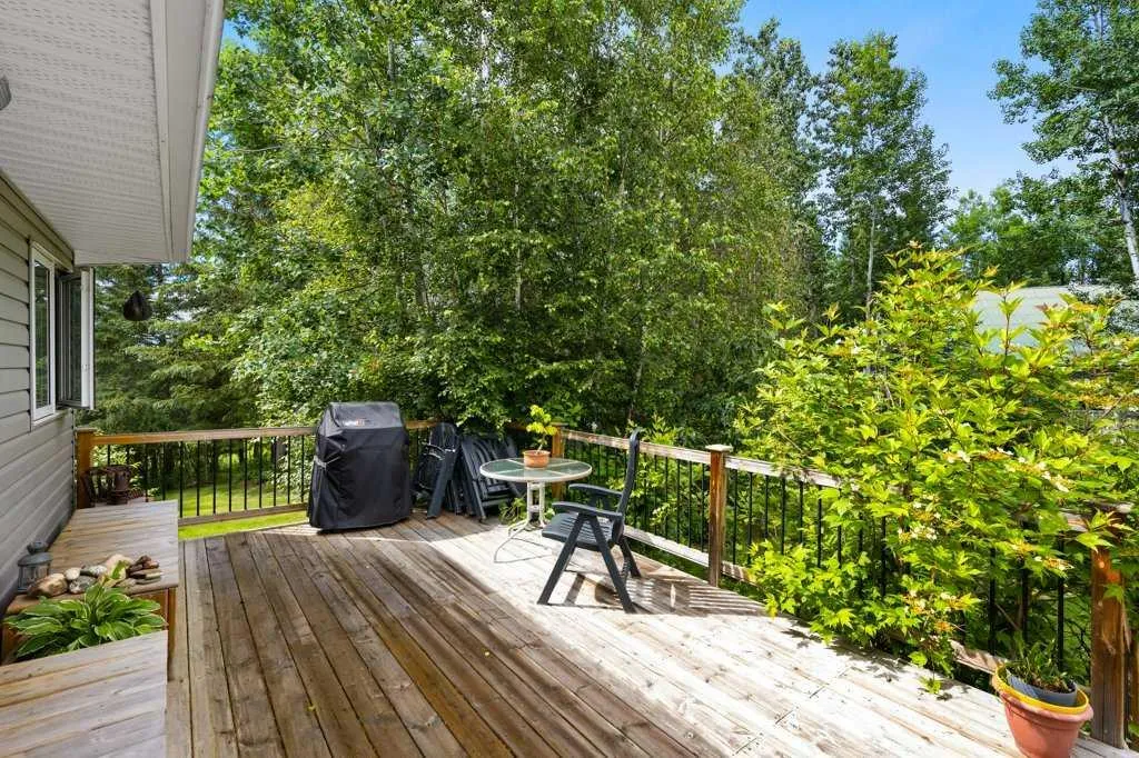 8316 Highway 16a Rural Yellowhead County AB T0E 0T0