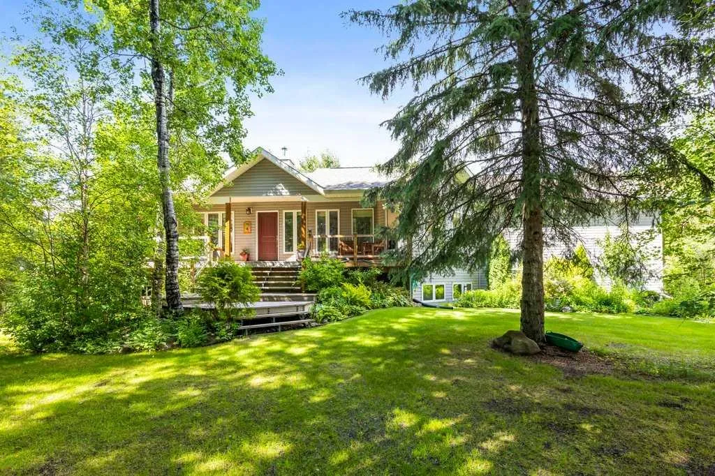 8316 Highway 16a Rural Yellowhead County AB T0E 0T0