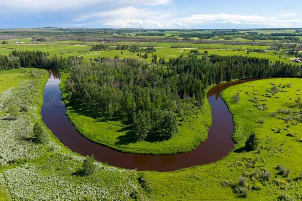 8316 Highway 16a Rural Yellowhead County AB T0E 0T0